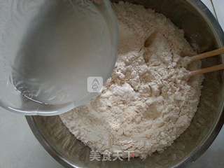 家常馒头——光滑暄软的馒头做法的做法步骤:4