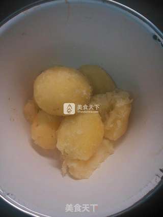 焗烤土豆泥的做法步骤:3