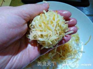 金丝沙律蜜瓜的做法步骤：12