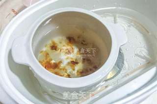 桃胶皂角米炖燕窝的做法步骤:3