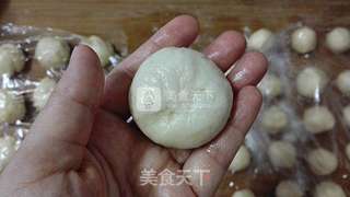 蛋黄酥的做法步骤:9