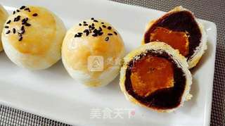 蛋黄酥的做法步骤:34