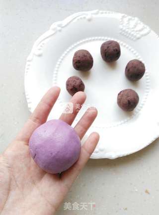 豆沙紫薯糯米饼的做法步骤:8