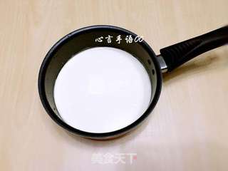 花形椰香奶冻糕的做法步骤:5