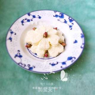 花形椰香奶冻糕的做法步骤:12