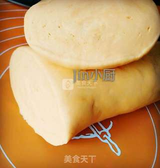 花朵牛肉包!的做法步骤:2