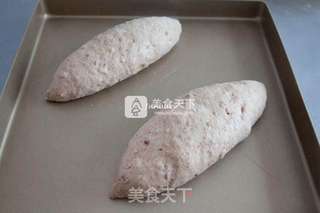 红枣核桃软欧包的做法步骤:11