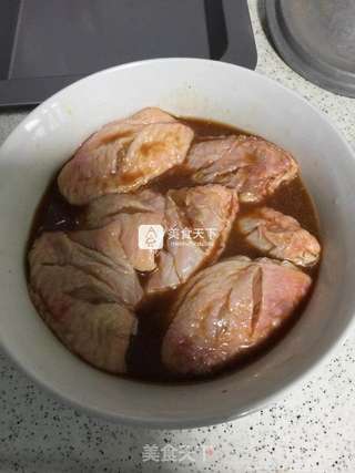 柠檬可乐鸡翅【王府私家菜】的做法步骤：1
