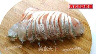 清蒸鲈鱼的做法步骤:2