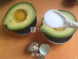 牛油果焗蛋的做法步骤：6