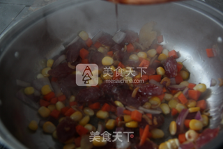 香喷喷De七彩焖饭的做法步骤：3