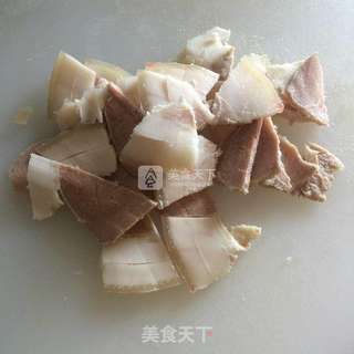 青蒜回锅肉的做法步骤：3