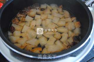 冰糖罗汉果梨饮的做法步骤:5