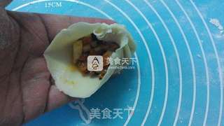 咸香可口小笼包——胡萝卜木耳小笼包的做法步骤:11