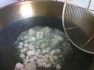 河虾仁炒鸡头米的做法步骤:6