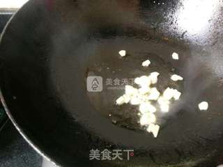 蒜香油麦菜的做法步骤：4