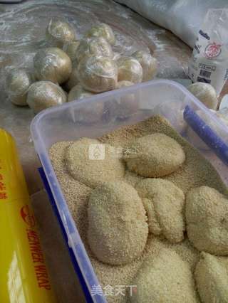 麻球(麻团)的做法步骤:8