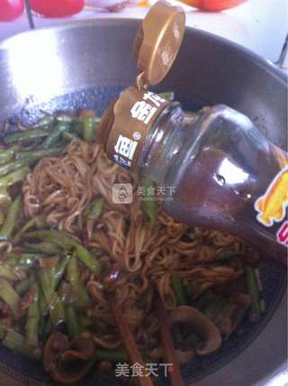 三鲜豆角焖面的做法步骤:12