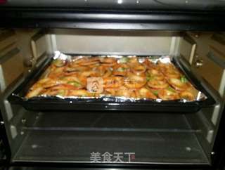奥尔良烤鱿鱼圈的做法步骤:7