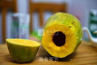 简单的休闲甜点——木瓜牛奶冻的做法步骤:2