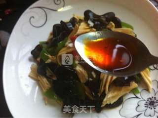 腐竹拌黑木耳的做法步骤:10