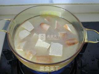 黑木耳炖冻豆腐的做法步骤:3
