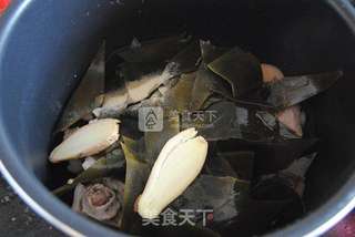 海带猪蹄汤的做法步骤:7