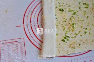 葱油花卷的做法步骤:7
