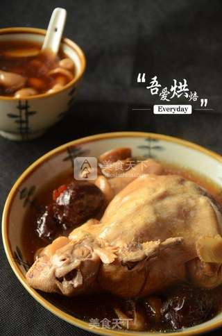 【养生汤】养血补虚——牛肝菌童子鸡汤的做法步骤:7
