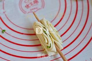 葱油花卷的做法步骤:11