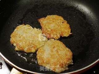 土豆饼 Hash brown的做法步骤:4