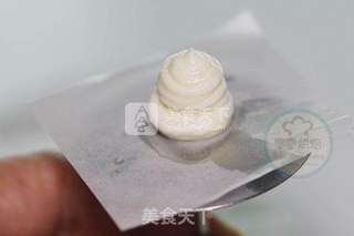草莓水果奶油裱花蛋糕的做法步骤:14