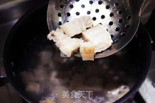 江湖味道红烧肉(东坡肉)的做法步骤:5