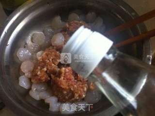 虾肉烧麦的做法步骤:2