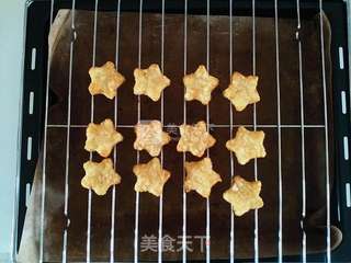 车打干酪焗土豆薯饼的做法步骤:2