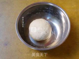 香菇猪肉包子的做法步骤:2