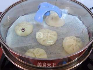 香菇猪肉包子的做法步骤:10