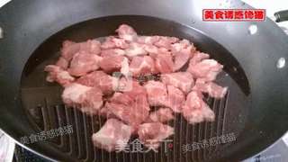 糖醋排骨的做法步骤：3