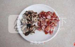 【葱油海鲜饭】--- 让一碗粒粒可口的好米饭承载出一份浓浓的闽南味的做法步骤:2