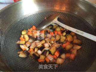 茄子腊肠糙米焖饭的做法步骤:8