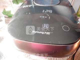 山药瘦肉粥的做法步骤:3