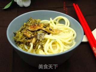 老坛酸菜面的做法步骤:8