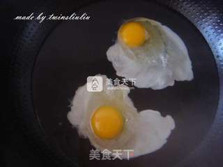西红柿鸡蛋龙须面汤的做法步骤:2