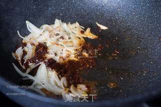 灯影川麻回锅肉的做法步骤：11