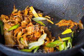 灯影川麻回锅肉的做法步骤:13