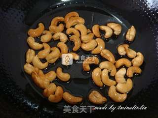 西芹腰果虾仁的做法步骤:5