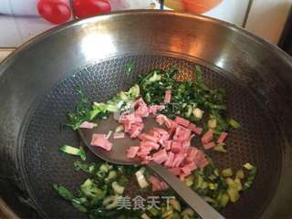 青菜火腿炒饭的做法步骤:6