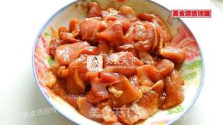 菠萝咕噜肉的做法步骤：2