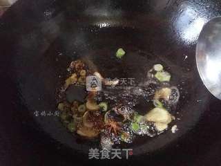 柴鸡炖蘑菇的做法步骤:4