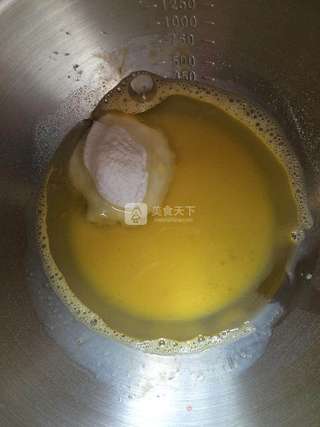 玉米面桃酥的做法步骤：1